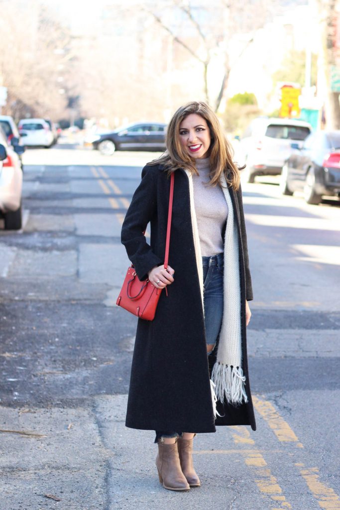 Lifestyle blogger Roxanne Birnbaum of Glass of Glam in a long thrifted coat, express denim and justfab bag, and hosting the On Monday's We Link-Up linking party