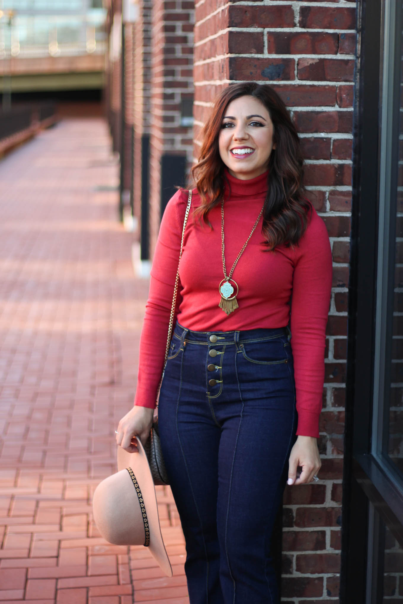 lifestyle blogger Roxanne of Glass of Glam wearing ModCloth Flares