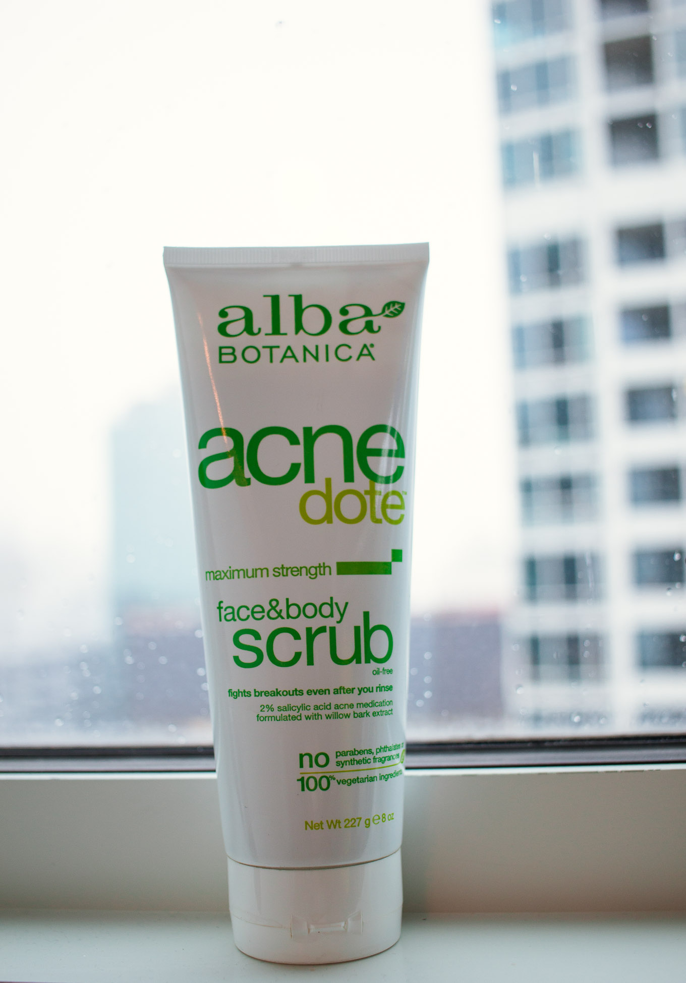 Lifestyle blogger Roxanne of Glass of Glam's review of the Alba Botanica Acnedote scrub and Fast Fix for a pimple